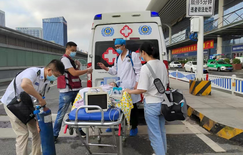 周宁县救护车出租公司